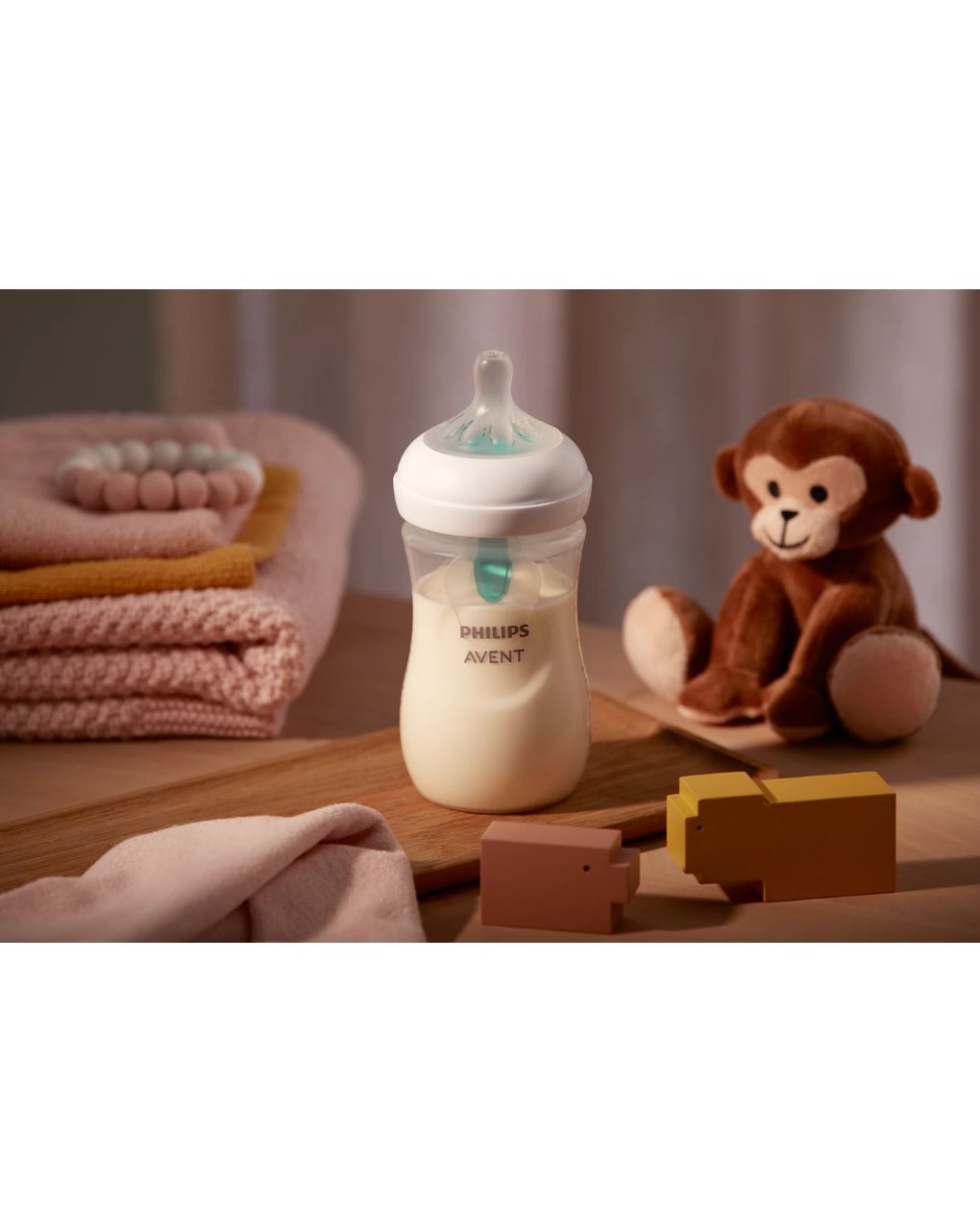 Philips avent πλαστικό μπιμπερό natural response με airfree valve 260ml 3-6m scy673/01 - 