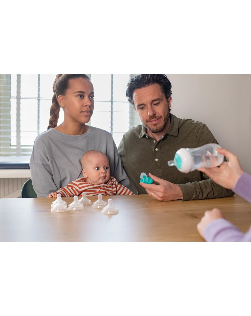 Philips avent πλαστικό μπιμπερό natural response με airfree valve 260ml 3-6m scy673/01 - 