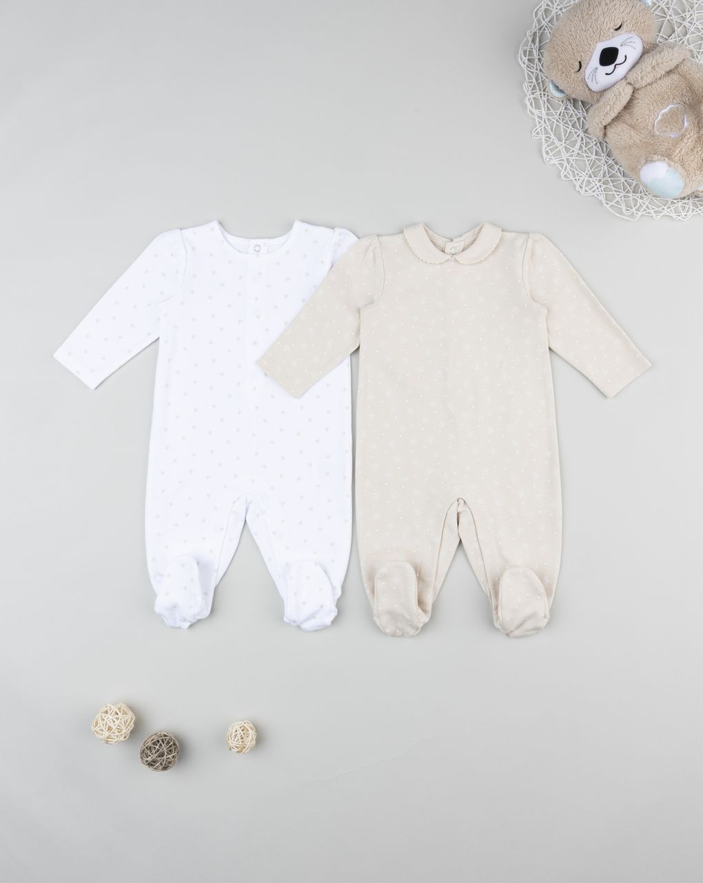 βρεφικά φορμάκια πακέτο x2 μπεζ/λευκό με καρδούλες για κορίτσι