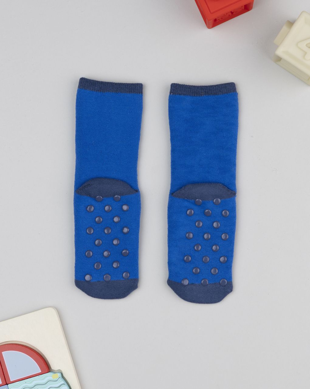 παιδικές αντιολισθητικές κάλτσες off road για αγόρι - Prénatal