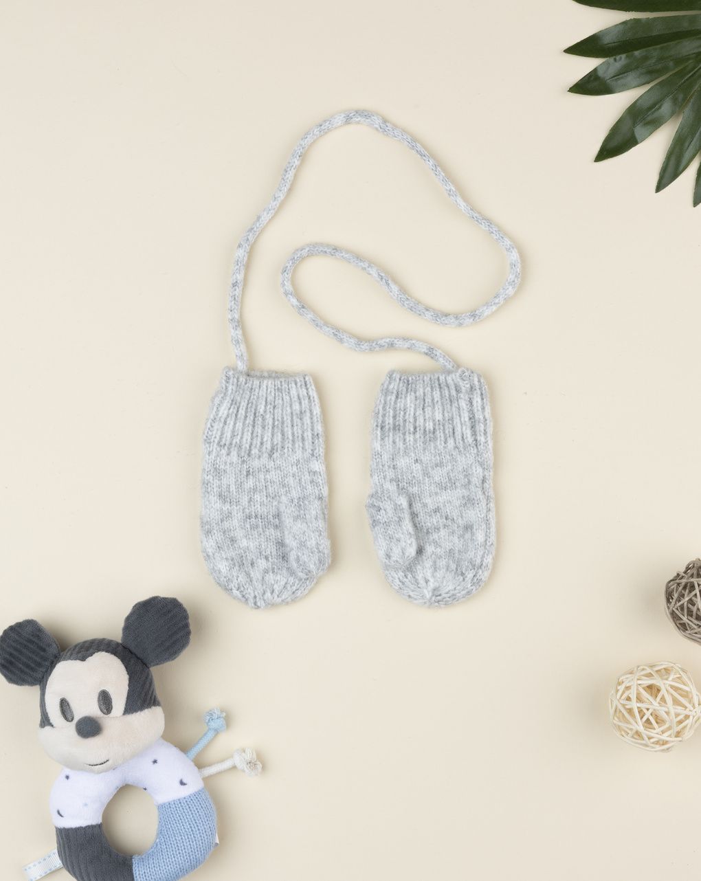 βρεφικά γαντάκια χουφτίτσες γκρι mickey για αγόρι - Prénatal