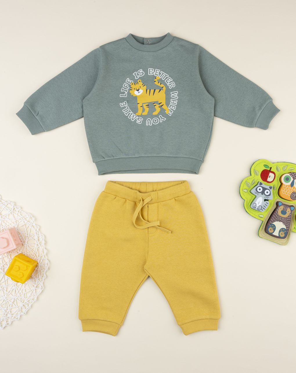 βρεφικό σετ μπλούζα φούτερ και φόρμα με τιγράκι για αγόρι