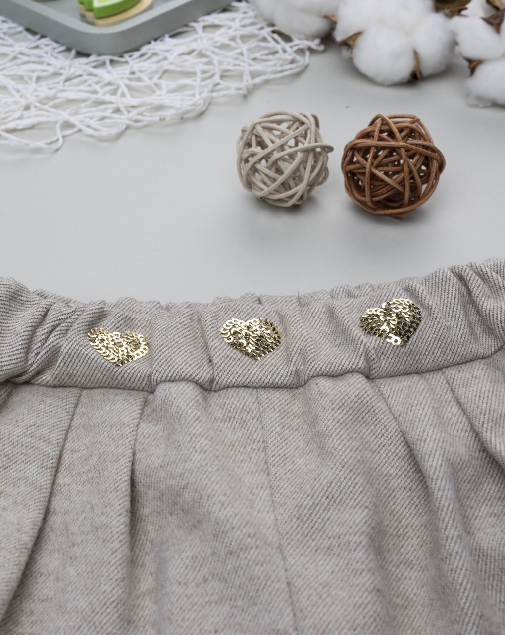 βρεφικό σορτσάκι μπεζ με καρδούλες για κορίτσι - Prénatal