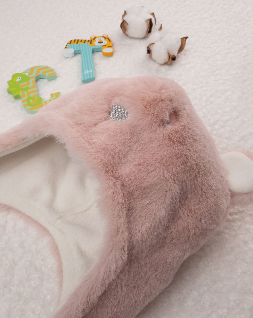 βρεφικό σκουφάκι περουβιανού τύπου ροζ με αρκουδάκι για κορίτσι - Prénatal