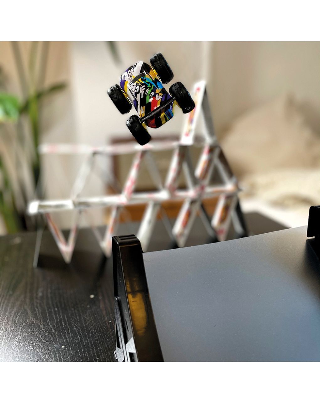 Exost jump αυτοκίνητο χωρίς μπαταρίες με ράμπα και εμπόδια 7530-20620 (3 σχέδια) - Exost