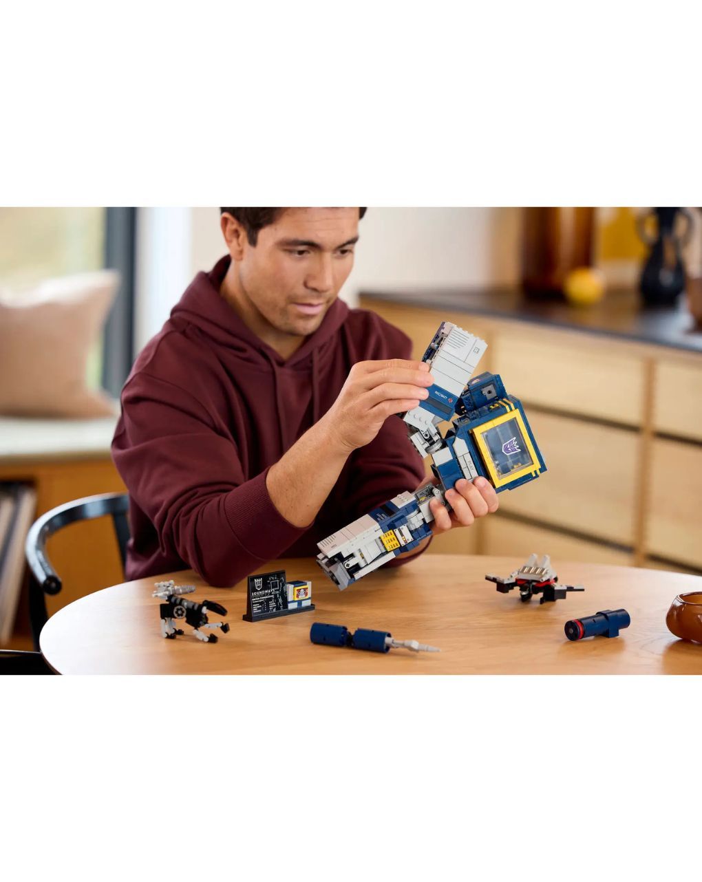 Lego icons transformers soundwave 10358 - Lego