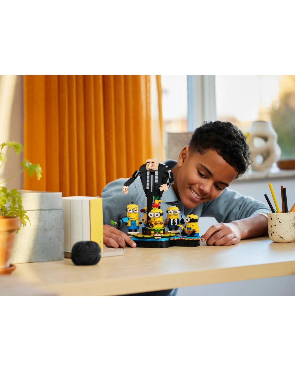 Lego minions brick-built gru & minions 75582 - LEGO