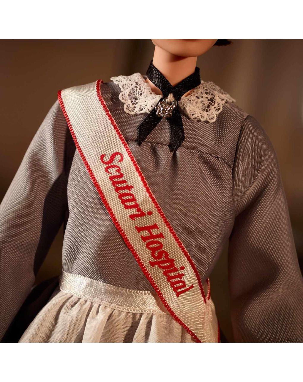 Barbie συλλεκτική κούκλα γυναίκες πρωτοπόροι florence nightingale ght87 - Barbie