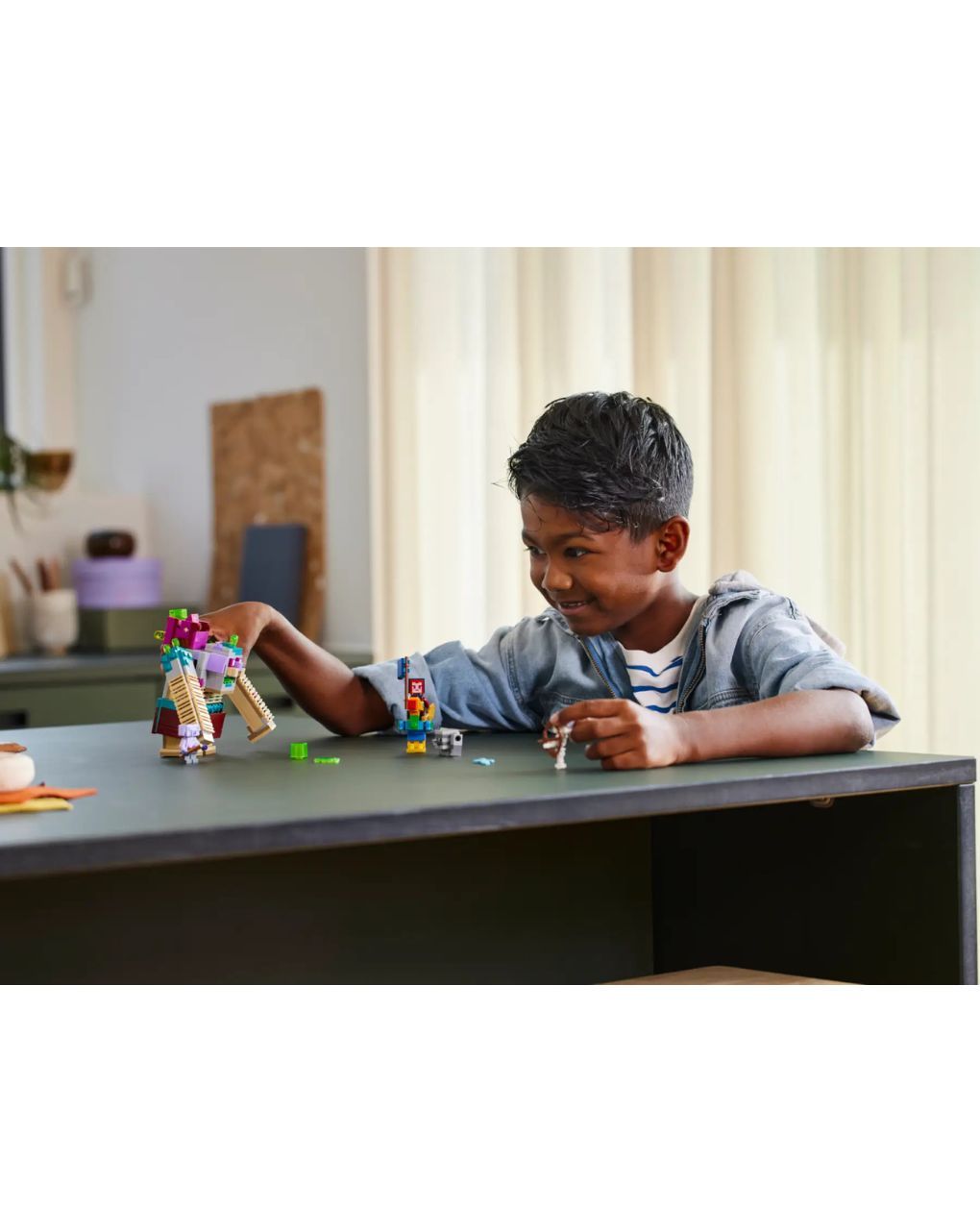 Lego minecraft legends the devourer showdown 21257 - Lego