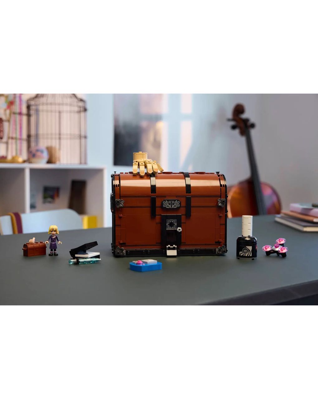 Lego wednesday thing’s apartment 76785 - Lego