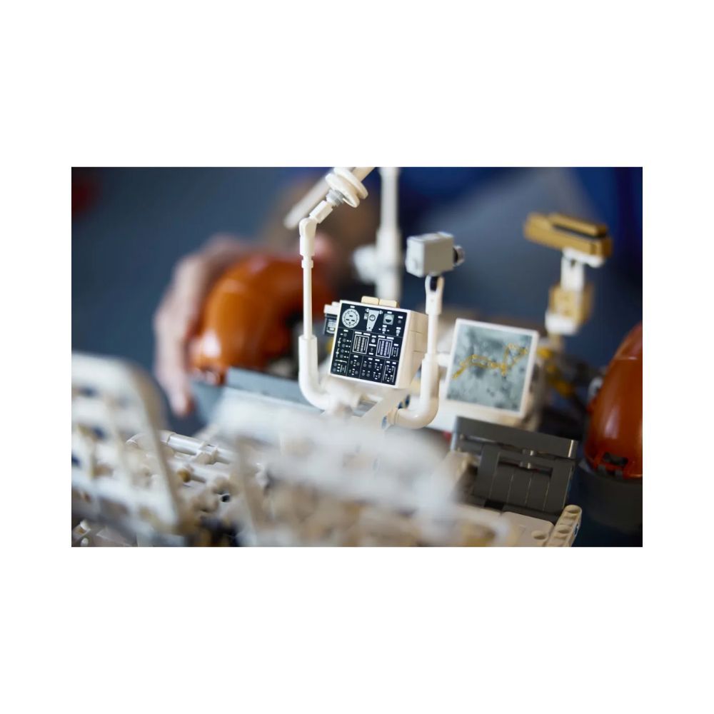 Lego technic nasa apollo lunar roving vehicle-lrv 42182 - Lego