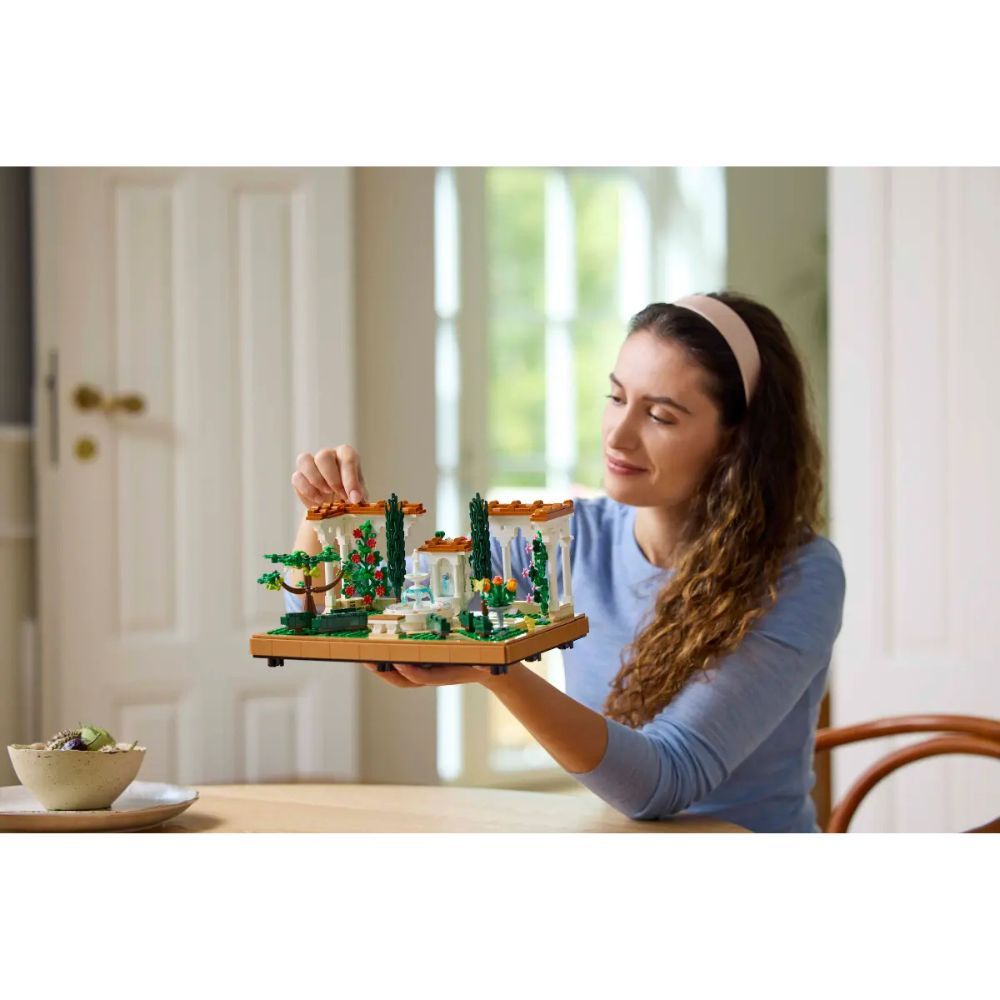 Lego icons fountain garden 10359 - Lego, LEGO Icons