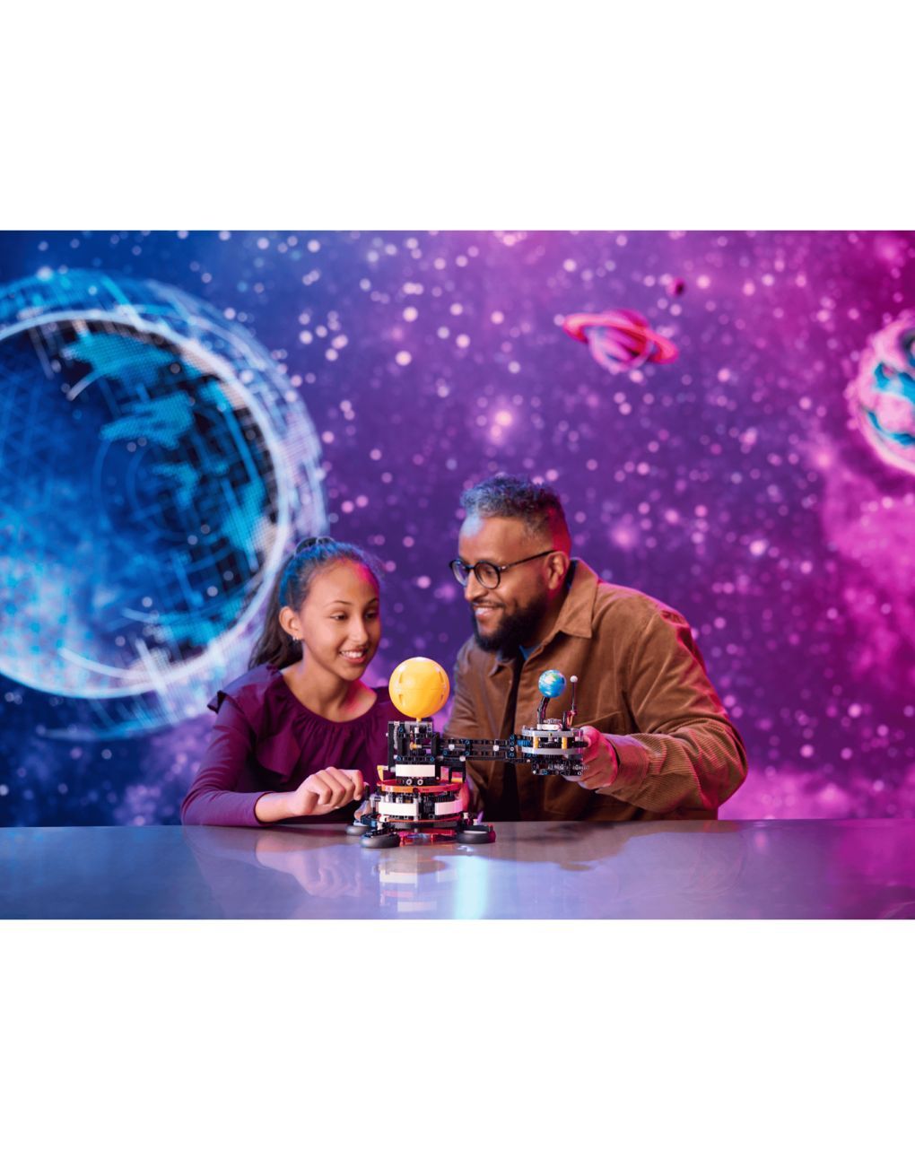 Lego technic planet earth and moon in orbit 42179 - Lego, Lego Technic