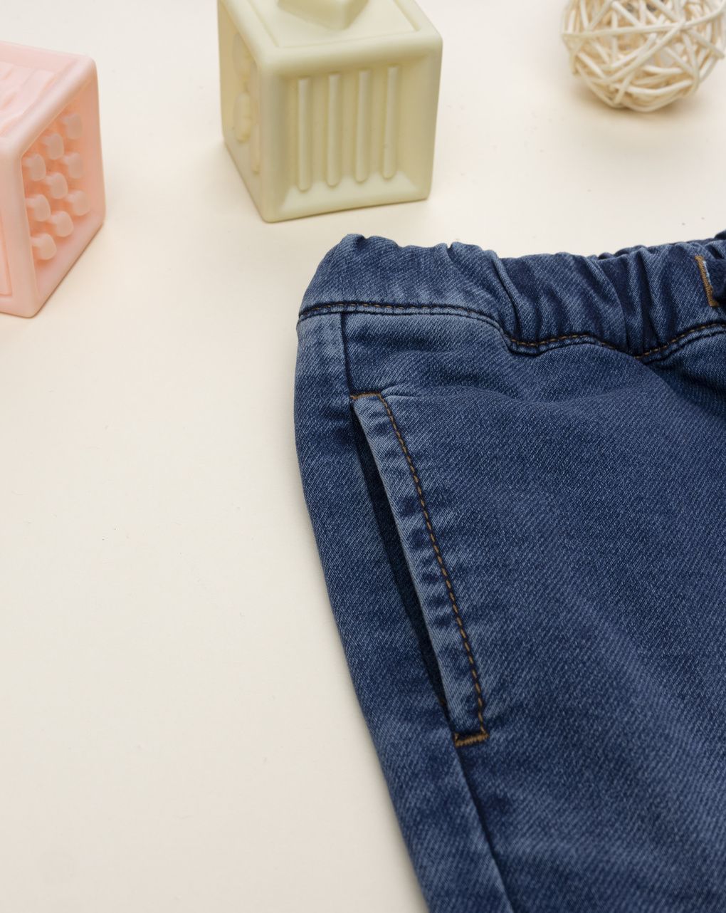 βρεφικό τζιν παντελόνι μπλε με τσέπη για αγόρι - Prénatal