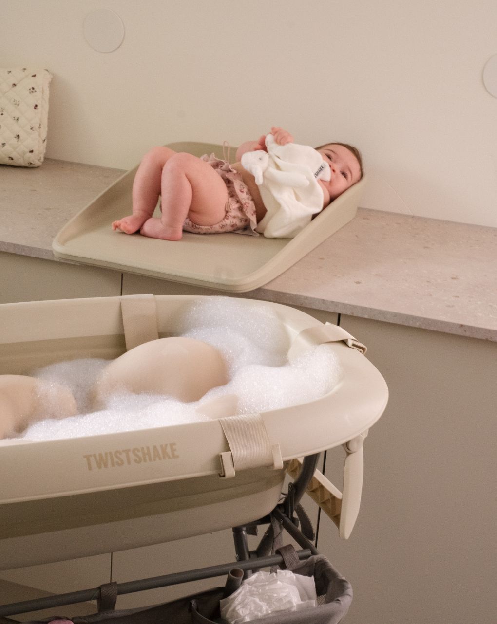 Twistshake βρεφική αλλαξιέρα αφρού faded beige 32-08-79160 - Twistshake