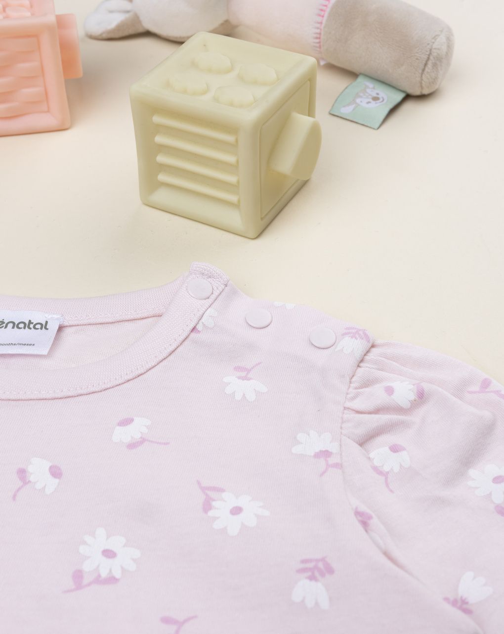 βρεφική πιτζάμα ροζ με μαργαρίτες για κορίτσι - Prénatal