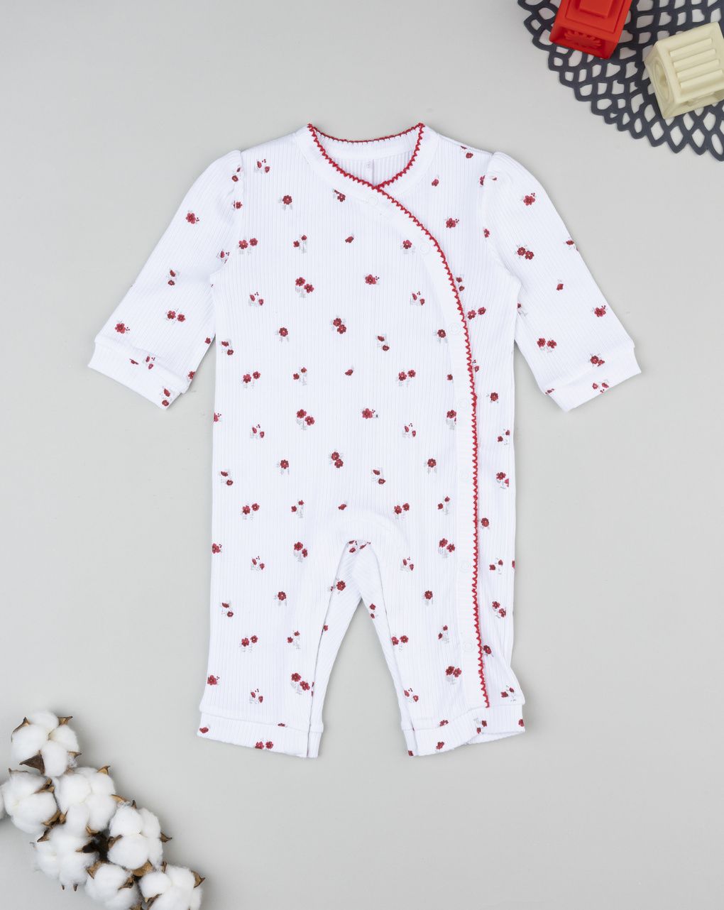 βρεφικό φορμάκι λευκό ριμπ με λουλούδια για κορίτσι