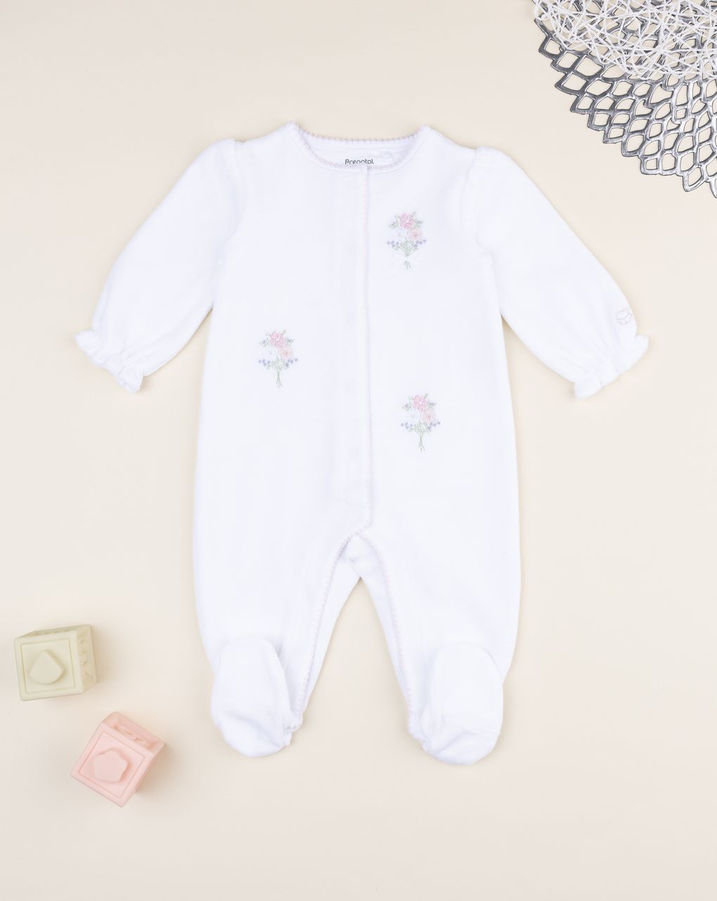 βρεφικό φορμάκι βελουτέ λευκό με λουλούδια για κορίτσι - Prénatal