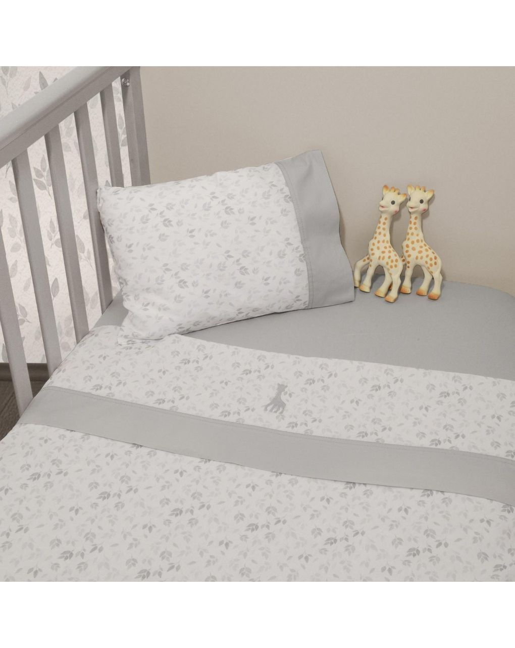 Sophie la girafe σετ σεντόνια κούνιας 110×170cm με λάστιχο σχέδιο 507 46-6706/507 - SOPHIE LA GIRAFE