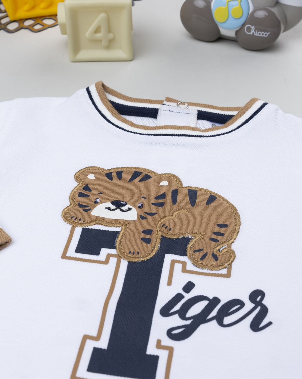 βρεφική μπλούζα πικέ λευκή με τιγράκι για αγόρι - Prénatal
