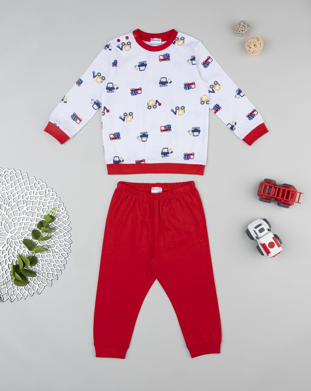 βρεφική πιτζάμα λευκή/κόκκινη με οχήματα για αγόρι