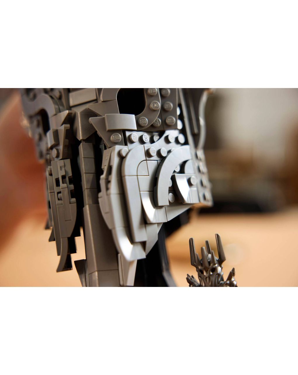 Lego icons the lord of the rings: sauron΄s helmet 11373 - LEGO, LEGO Icons