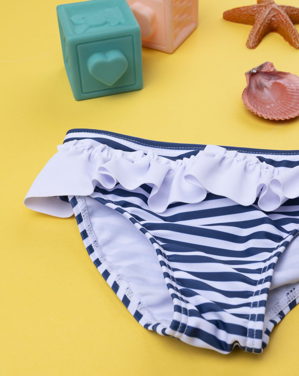 βρεφικό μαγιό σλιπ ριγέ μπλε/λευκό για κορίτσι - Prénatal