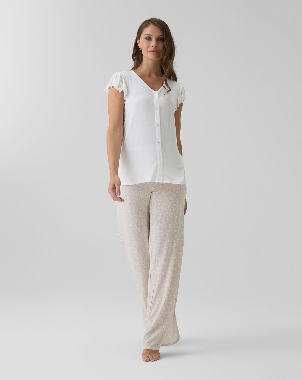 γυναικεία πιτζάμα εγκυμοσύνης/θηλασμού λευκή/μπεζ φλοράλ