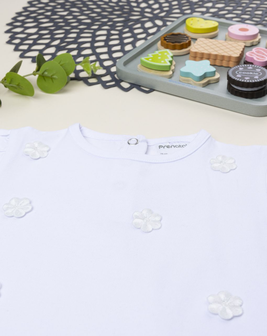 βρεφικό t-shirt λευκό με λουλούδια για κορίτσι - Prénatal