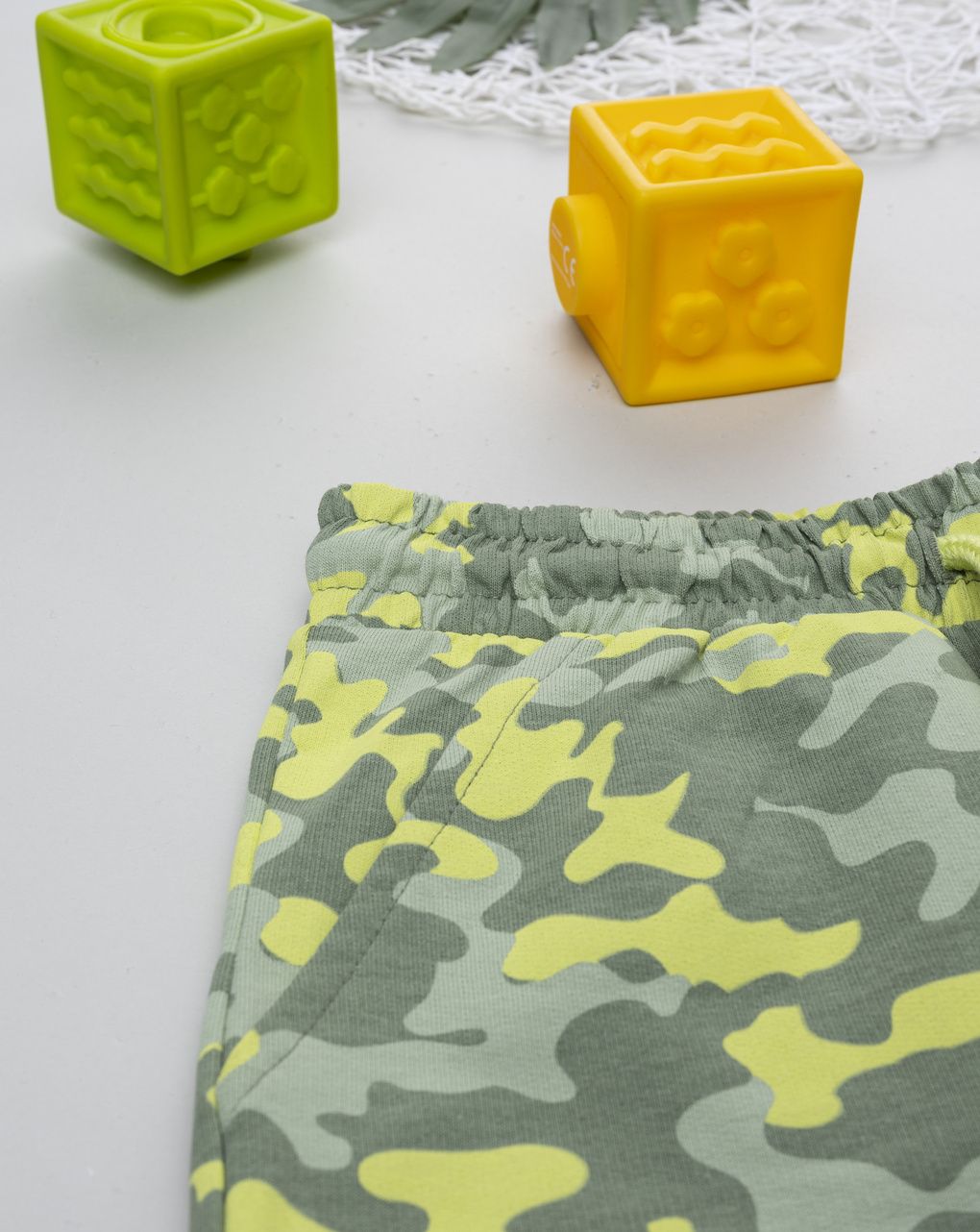 παιδικό σορτσάκι χακί camouflage για αγόρι - Prénatal