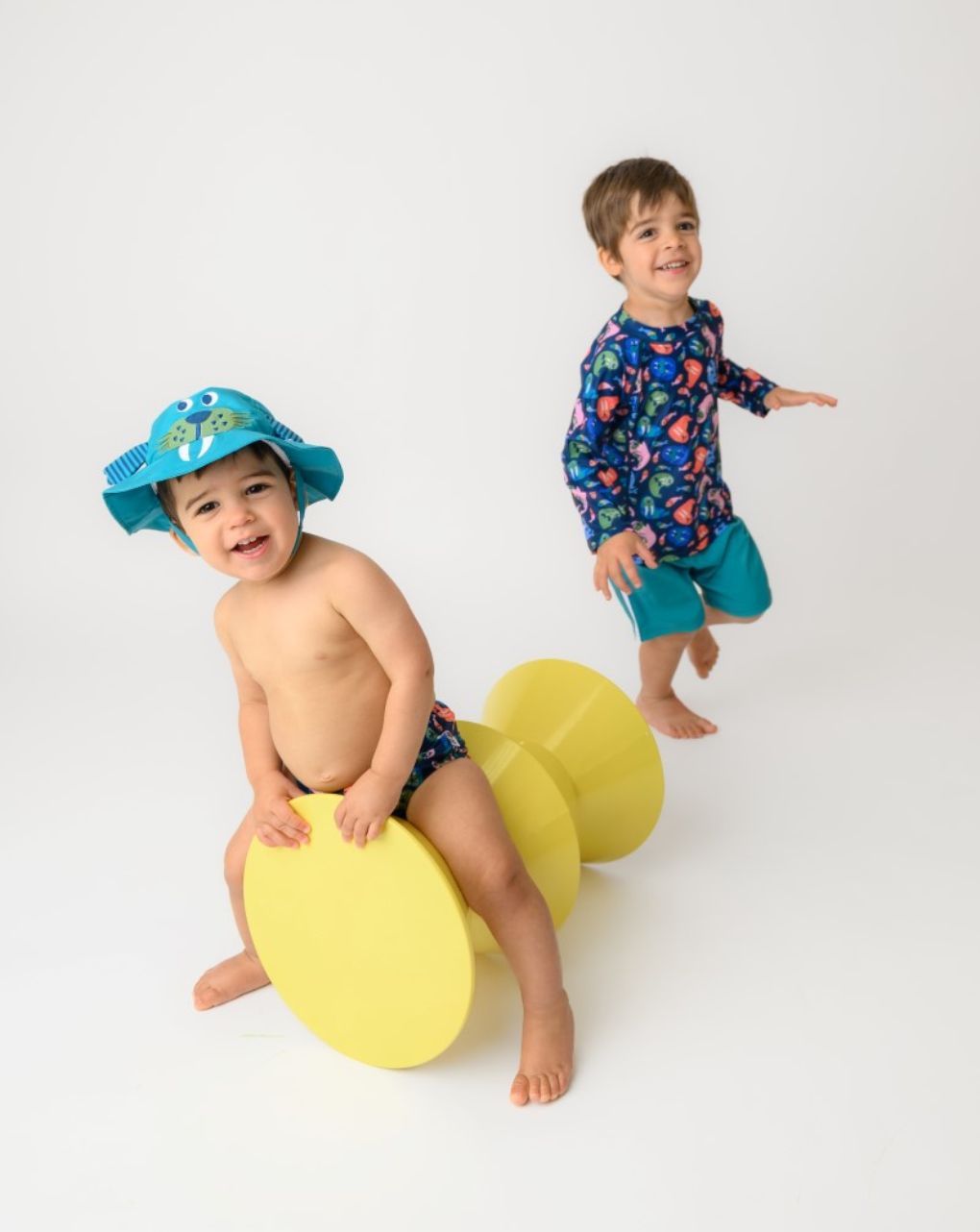 Zoocchini σετ uv μαγιό σορτς και μπλούζα wally the walrus zoo16407 - Zoocchini