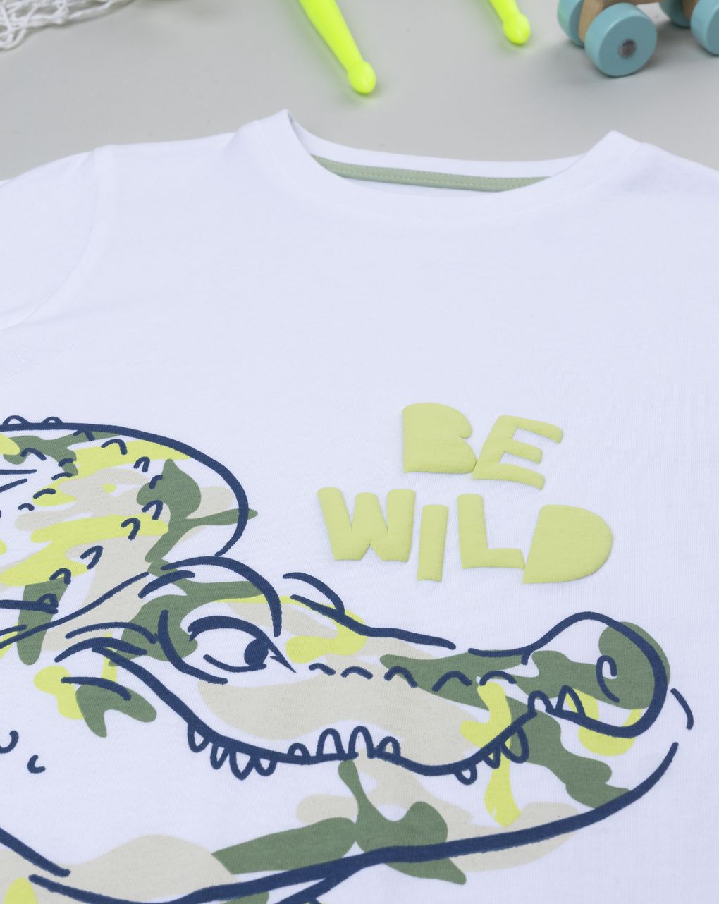 παιδικό t-shirt λευκό με κροκόδειλο για αγόρι - Prénatal