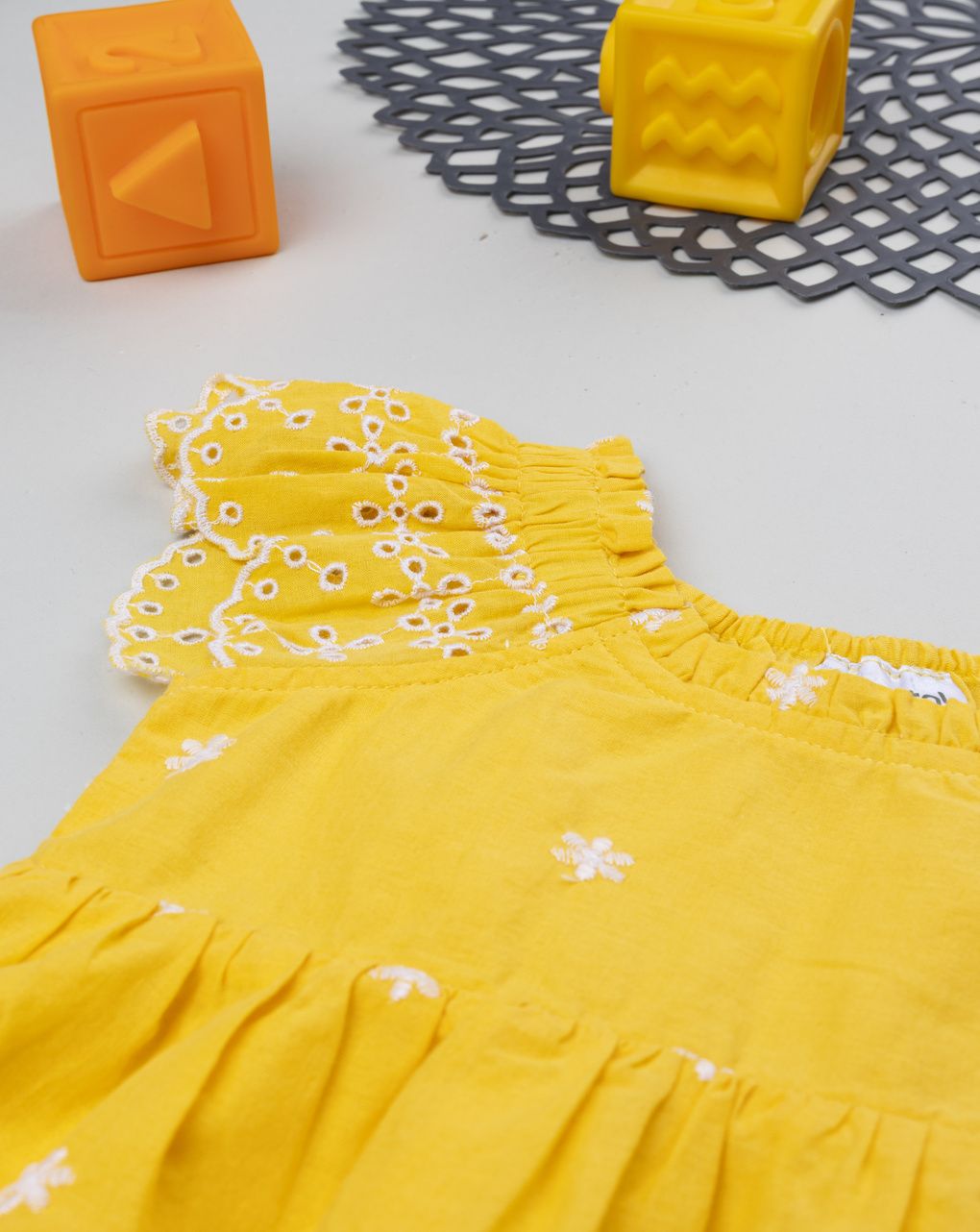 βρεφικό φόρεμα ποπλίνα κίτρινο με κεντήματα για κορίτσι - Prénatal