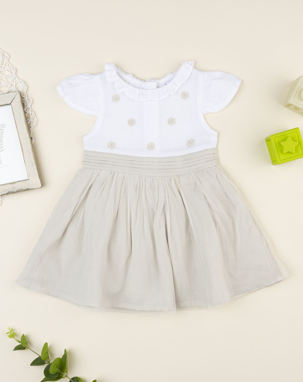 βρεφικό φόρεμα λινό elegant με λουλούδια για κορίτσι