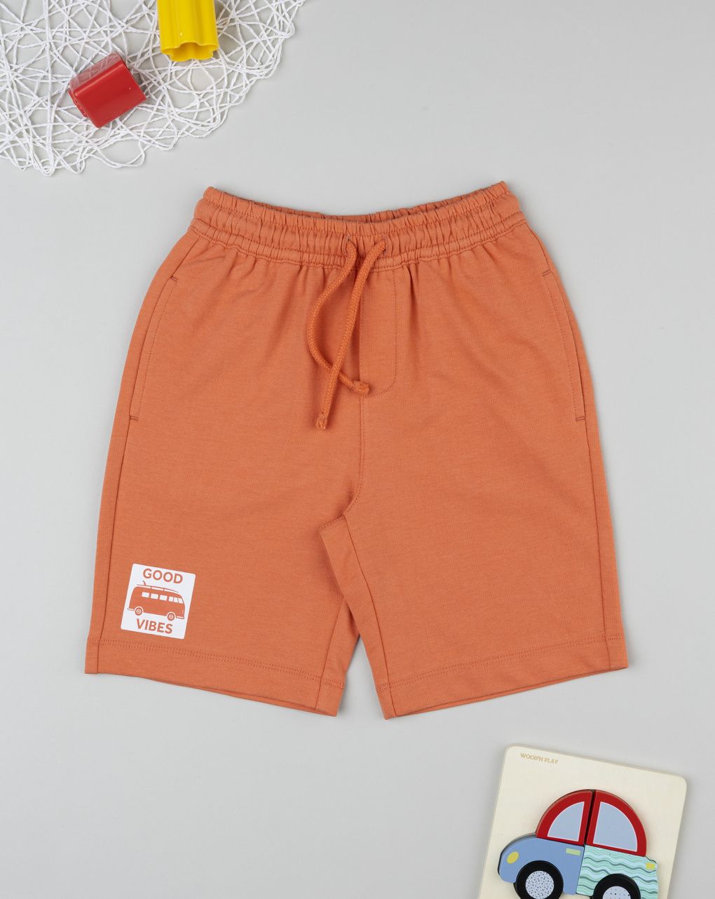 παιδικό σορτσάκι πορτοκαλί good vibes για αγόρι