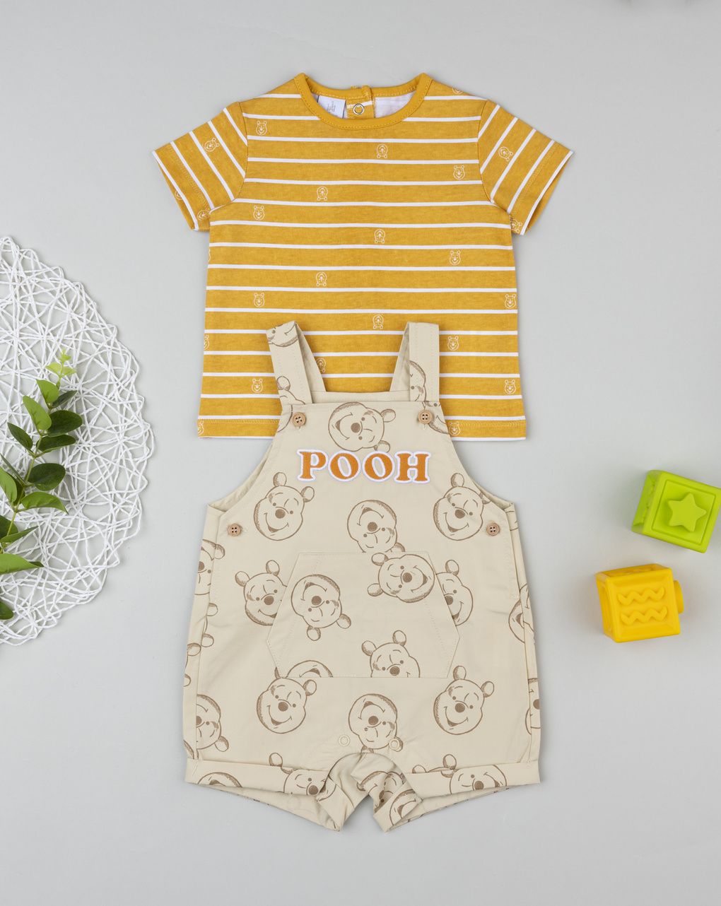 βρεφικό σετ t-shirt και σαλοπέτα winnie για αγόρι