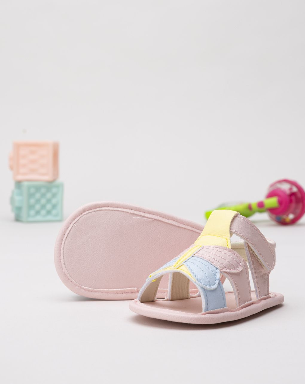 βρεφικά παπούτσια αγκαλιάς ροζ με πεταλούδες για κορίτσι - Prénatal