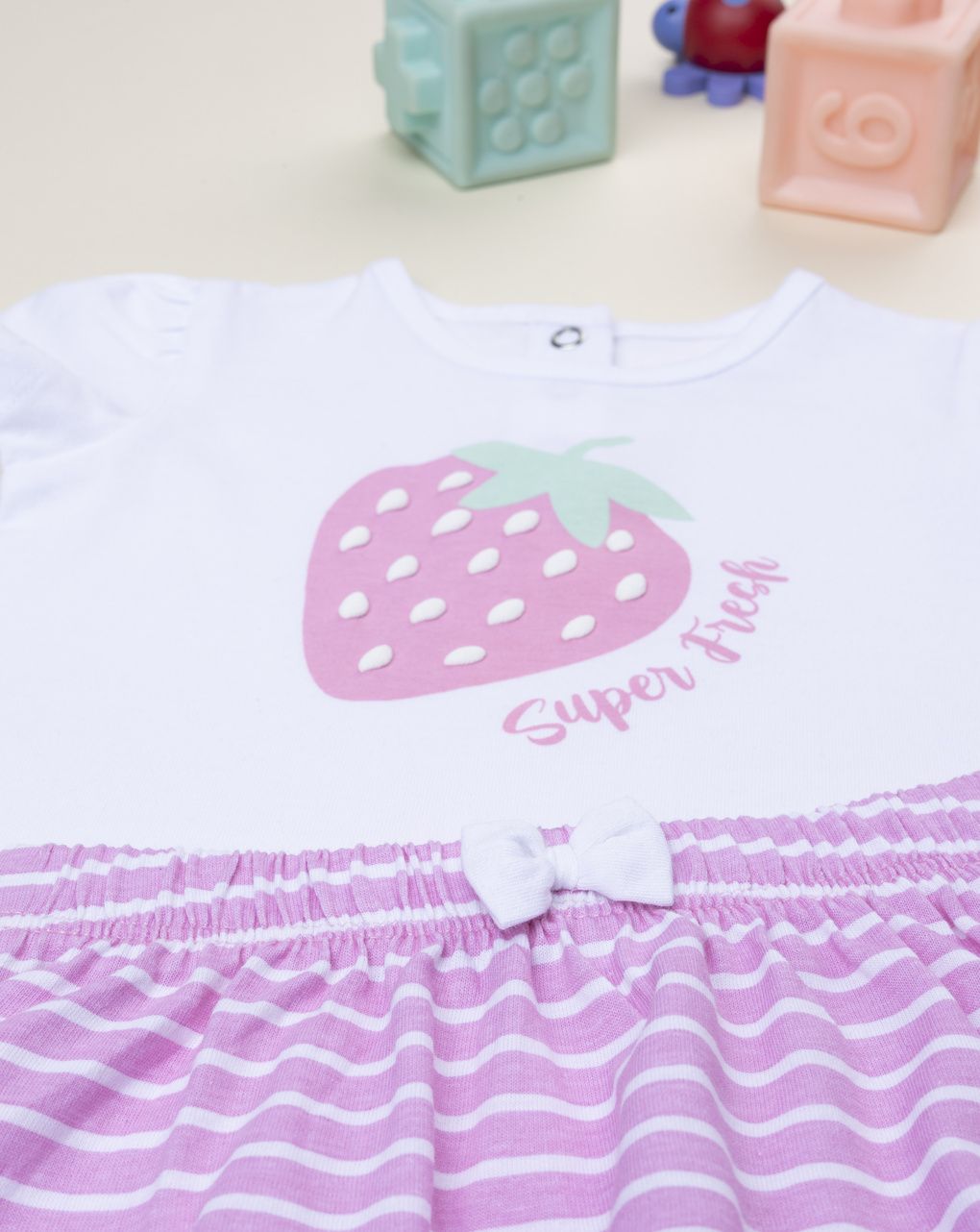βρεφικό σετ t-shirt και σορτσάκι με φράουλα για κορίτσι - Prénatal
