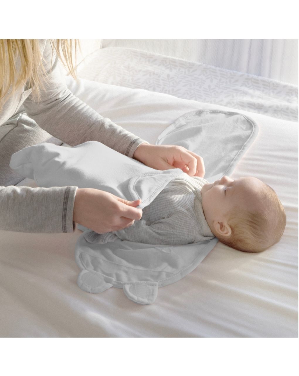 Swaddleme™ by ingenuity™ πάνα αγκαλιάς original swaddle space & clouds 17128 - Swaddleme