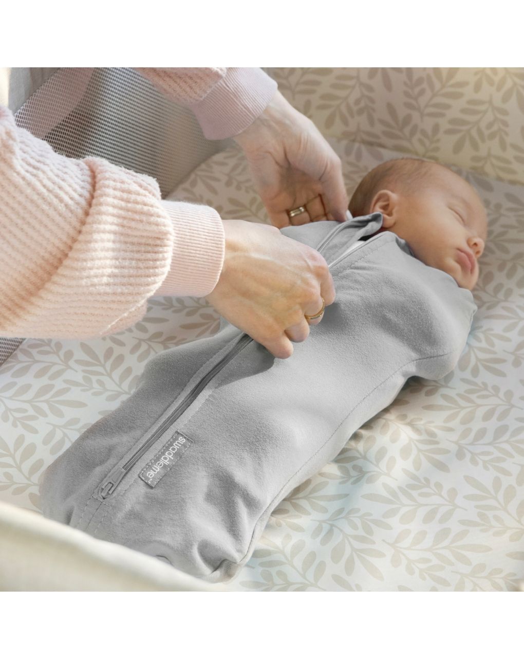 Swaddleme™ by ingenuity™ πάνα αγκαλιάς velboa clouds & stars 59710 - Swaddleme